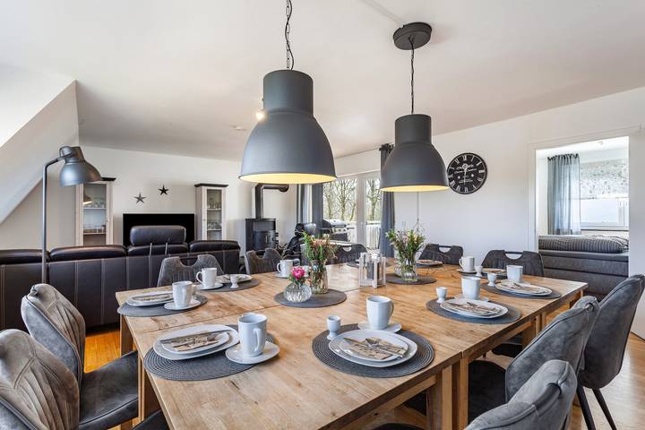 Ferienwohnung für 9 Personen, mit Balkon und Garten in Eslohe - 4