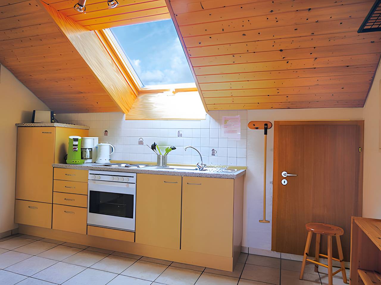 Ganze Wohnung, Ferienwohnung 'Nr 3, 36qm' mit Gemeinschaftsterrasse, Balkon und Wi-Fi in Bad Bellingen, Südschwarzwald