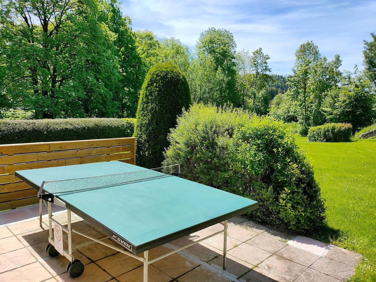 Appartement de vacances entier, Gîte Rosier Montagnes Jura avec Spa Sauna rivière in Foncine-le-Haut, Parc naturel régional du Haut-Jura