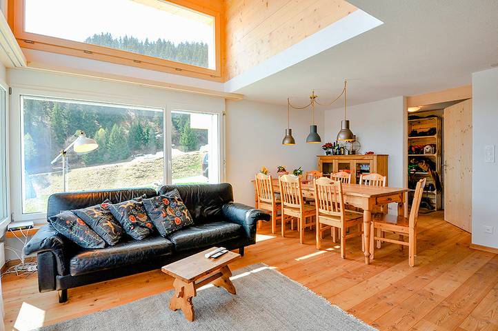 Ferienhaus für 8 Personen, mit Terrasse und Ausblick sowie Garten in Graubünden - 4