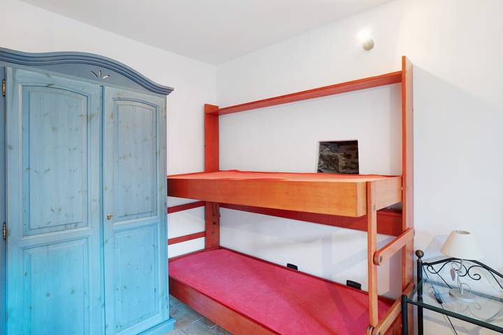 Hel lejlighed, Apartment 'Casa Azzurra - Sciu´pepin' with Private Garden, Balcony and Wi-Fi in Rezzo, Liguriske Alper