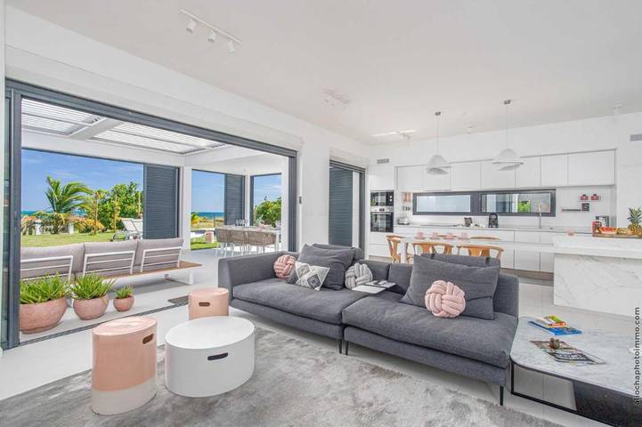 Location de vacances pour 9 personnes, avec jardin ainsi que piscine et jacuzzi dans Plage du Grand Macabou - 2