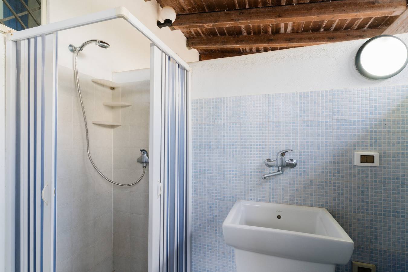 Casa Adele in Torre dell'Orso with Private Garden, Wi-Fi and Air Conditioning in Torre Dell'orso, Lecce-provinsen