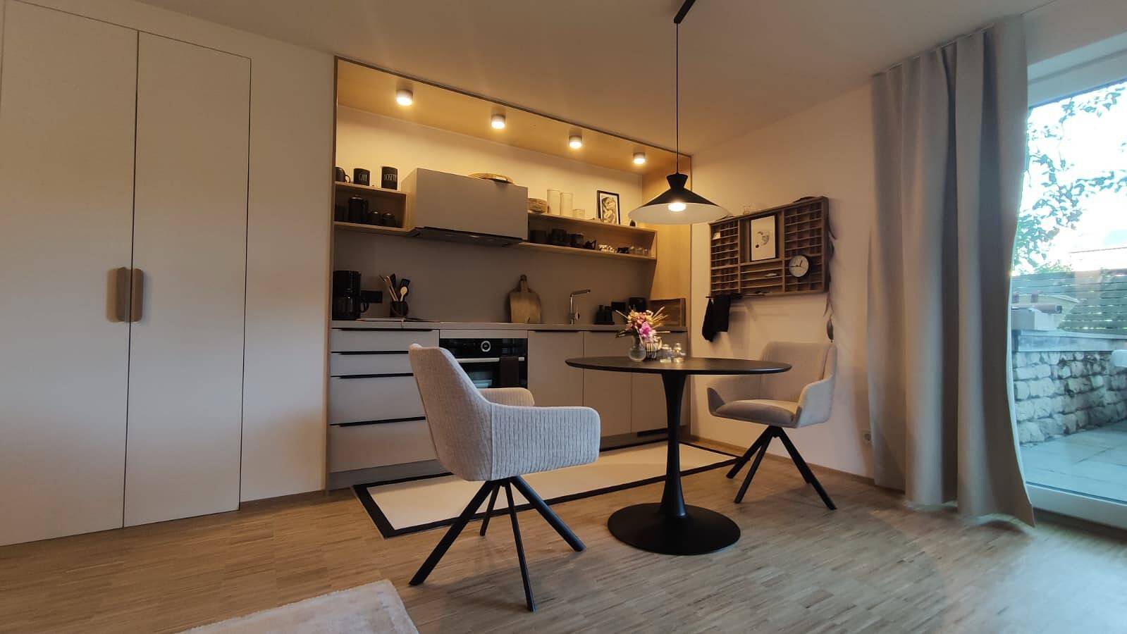 Ganze Wohnung, Ferienwohnung Das Walnussperlchen mit privater Terrasse, Garten & Wi-Fi in Knöringen, Südliche Weinstraße