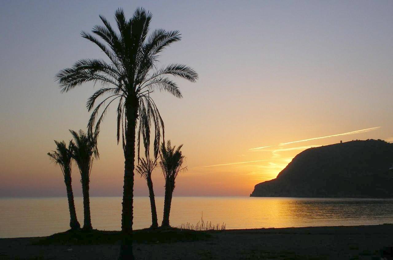 Casa de huéspuedes para 10 personas con terraza in La Herradura, Almuñecar