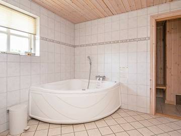 Ferieudlejning til 12 Personer i Hou, Nordøstjylland, Billede 2