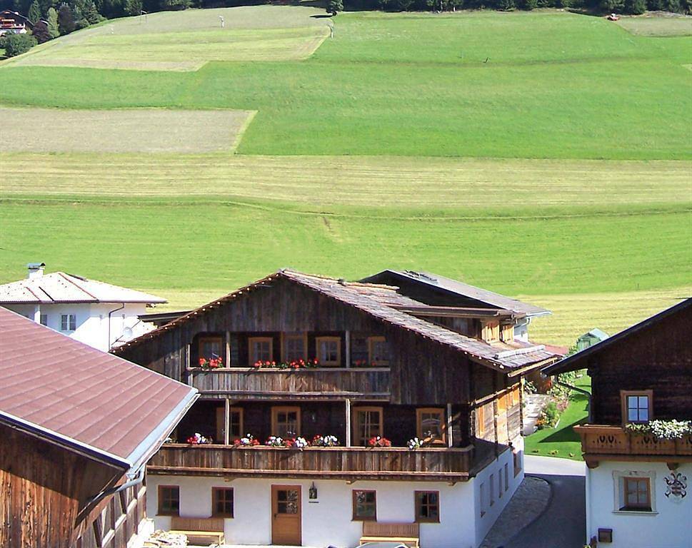 Ganze Ferienwohnung, Prälatenzimmer im Schloss Anras in Villgratner Berge, Anras