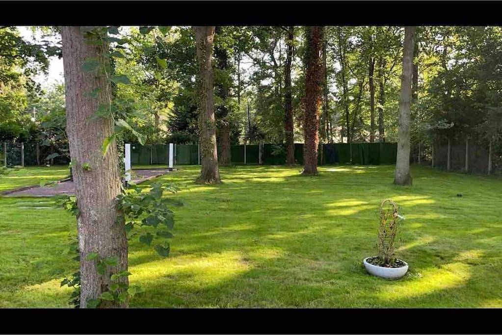 Three-Bedroom Villa in Lamorlaye, Oise