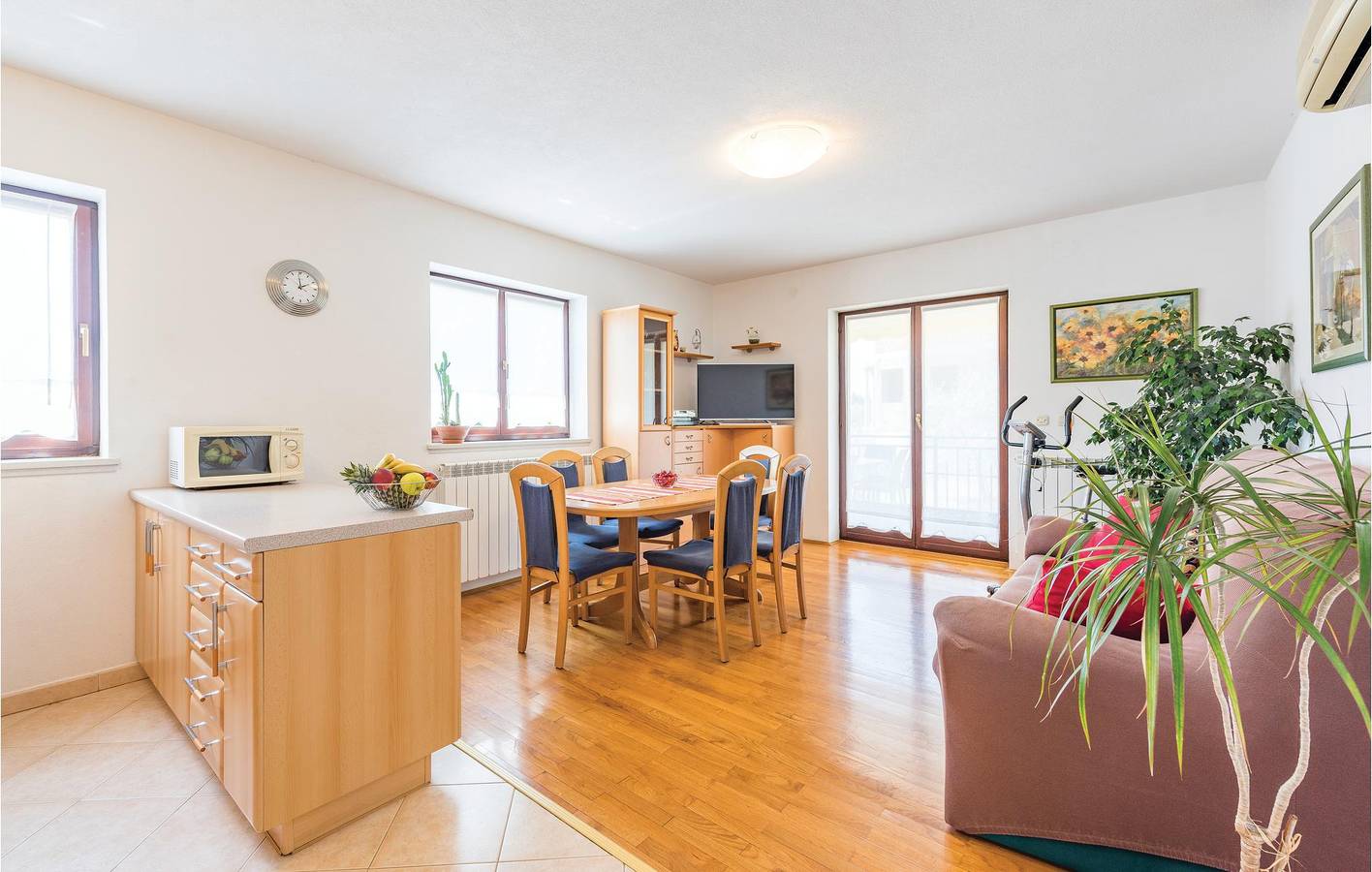 Casa de vacaciones para 5 personas con terraza in Presika, Costa Este de Istria