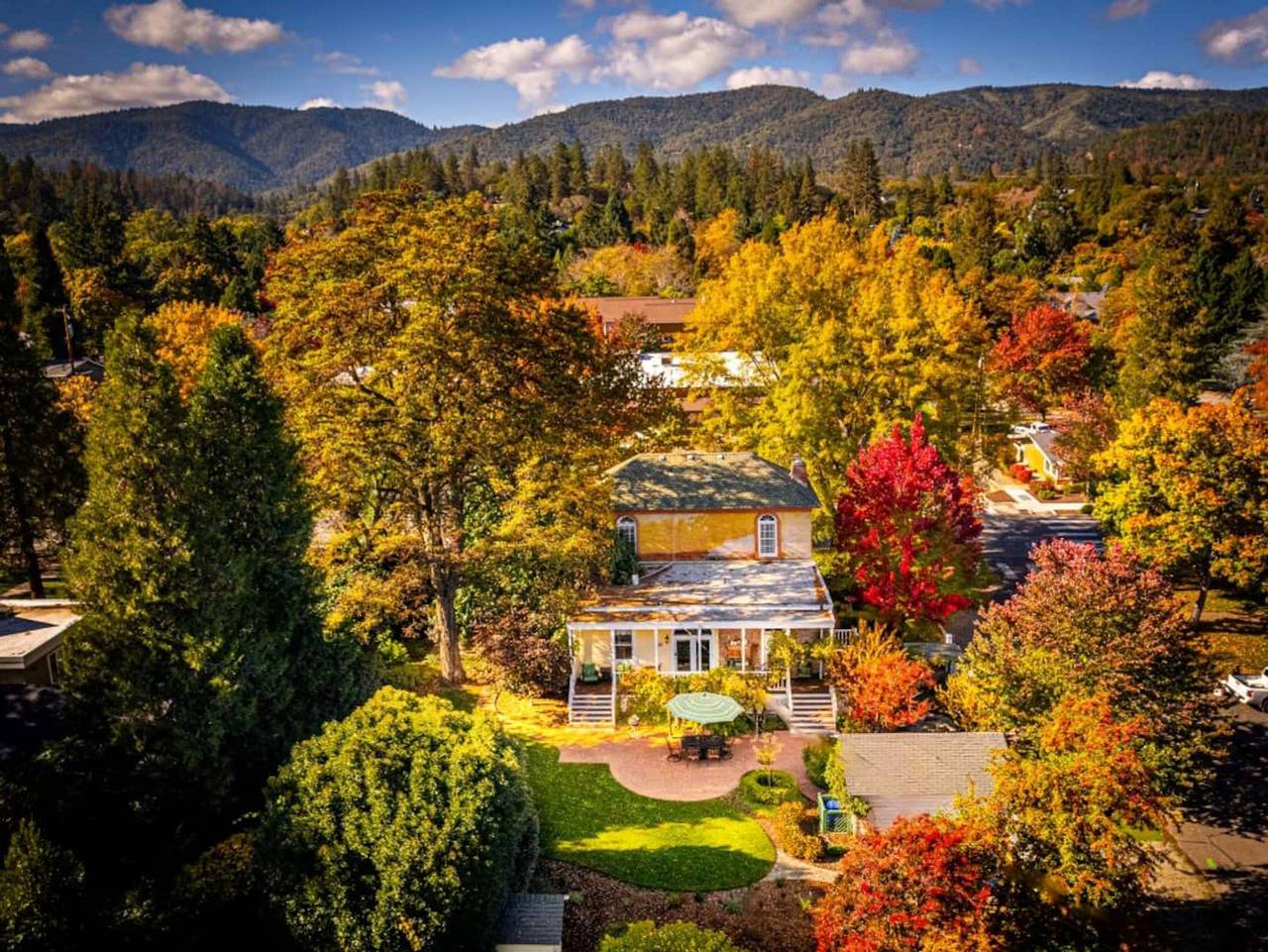 B.F. Dowell House in Jacksonville in Jacksonville (OR), Oregon