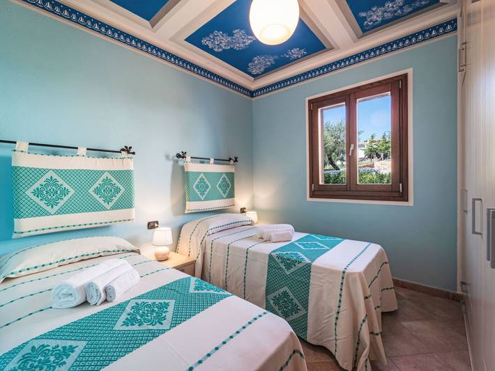 Ferienhaus für 4 Personen, mit Terrasse und Garten in Tanaunella