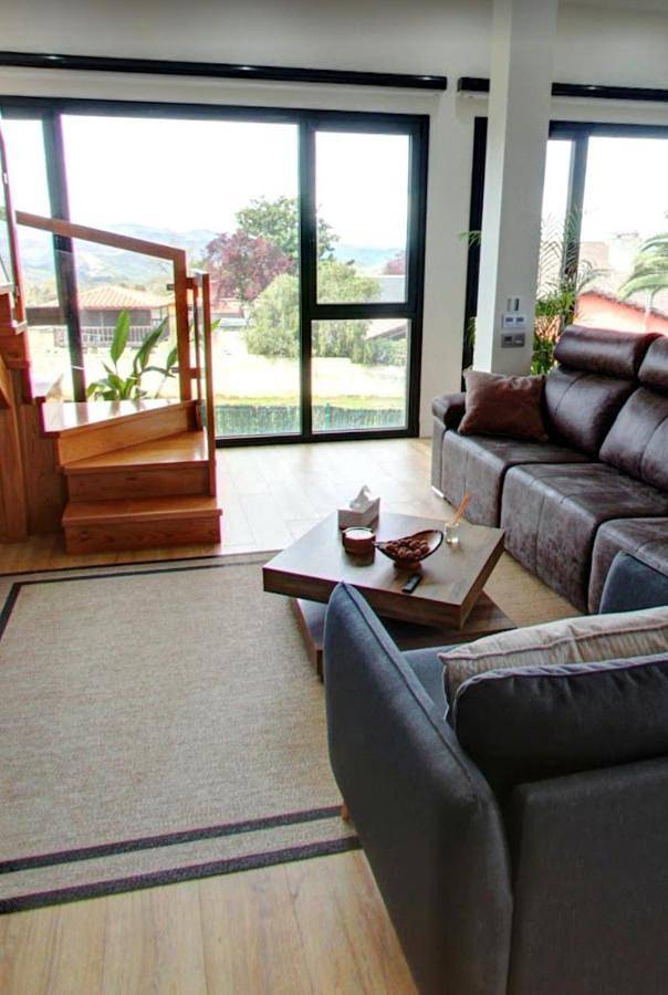 Chalet para 10 personas, con vistas y jardín en Oviedo - 2