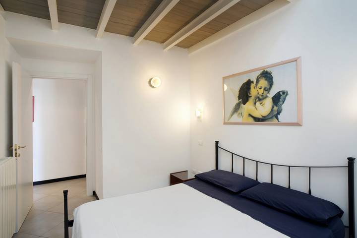Appartamento intero, Appartamento per vacanze "Immerso nel verde", con vista montagne, terrazza e Wi-Fi in Olivastri, Chiusavecchia