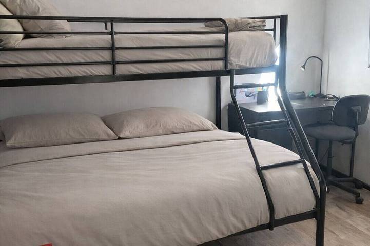 Location de vacances pour 9 personnes, animaux acceptés à Évenos - 2