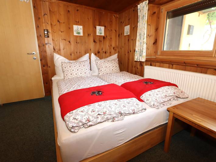 Ganze Wohnung, Nettes Apartment im typischen Tiroler Stil in Bruck am Ziller, Bezirk Schwaz