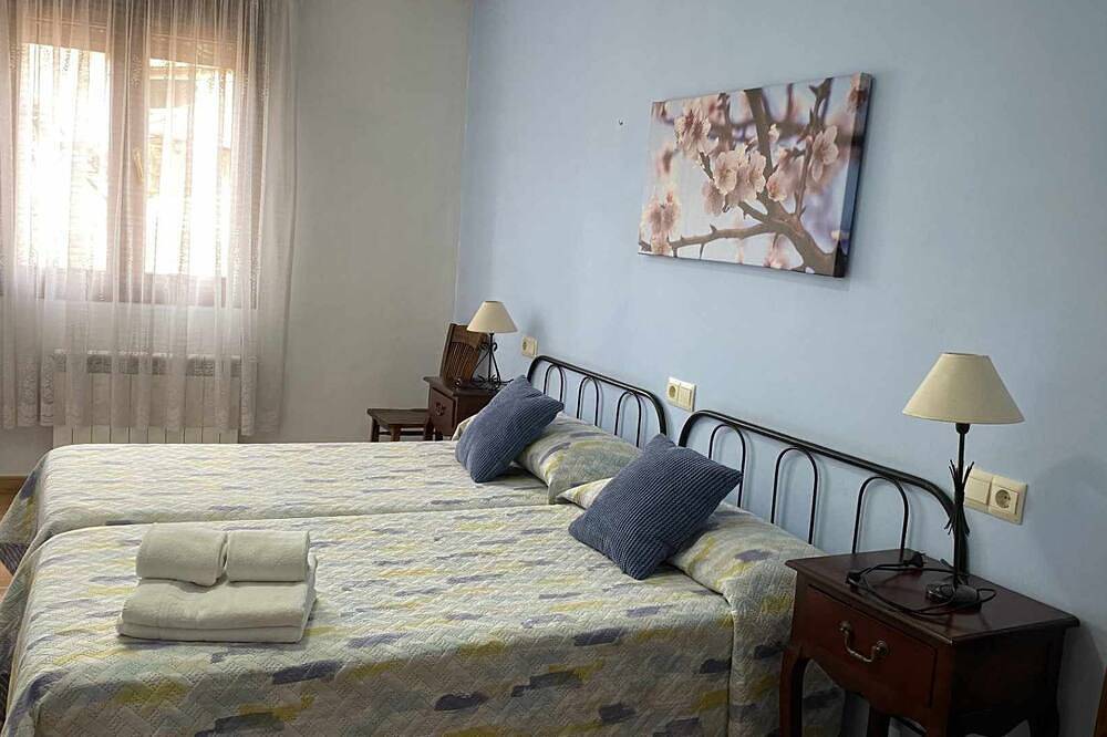 Entire apartment, Casa Lola Apartments in Beceite, Massis dels Ports