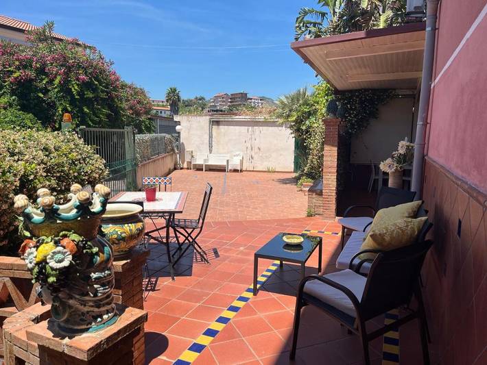 Maison d’hôte pour 2 personnes, avec jardin et vue à Giardini-Naxos - 2