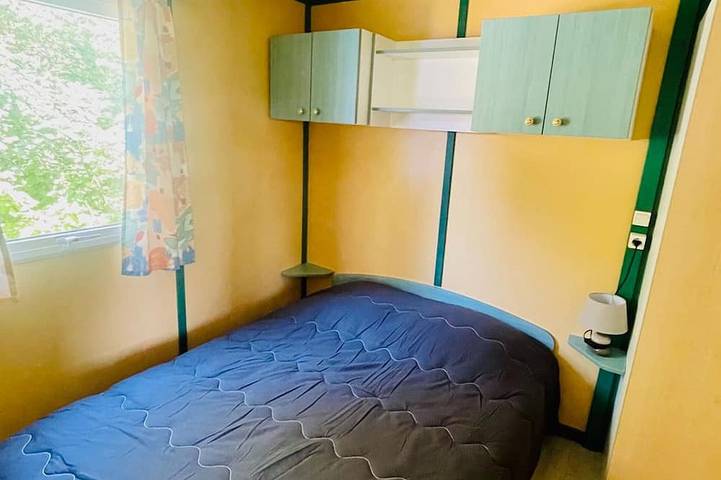 Gîte pour 4 personnes, avec piscine et terrasse, animaux acceptés à Camon - 2