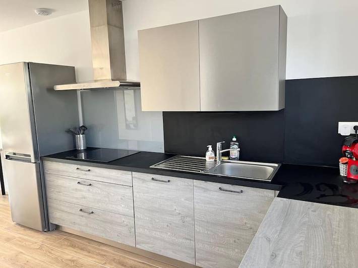 Location de vacances pour 4 personnes, avec terrasse et jardin, animaux acceptés dans Yves - 3