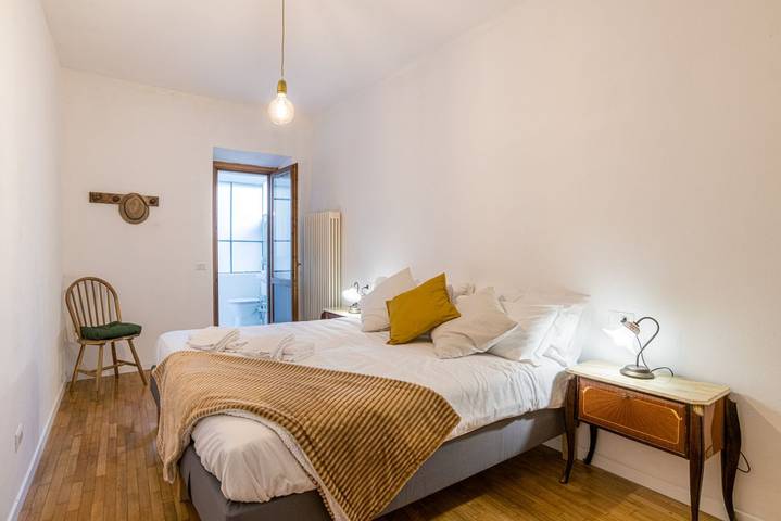 Appartement entier, Appartement de vacances pour 5 personnes avec balcon/terrasse in Dongo, Lac de Côme