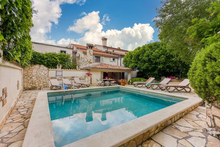 Casa Gianni mit privatem Pool
 in Vozilići, Ostküste Istrien