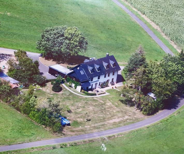 Ferienwohnung für 5 Personen, mit Terrasse und Garten, kinderfreundlich in der Eifel