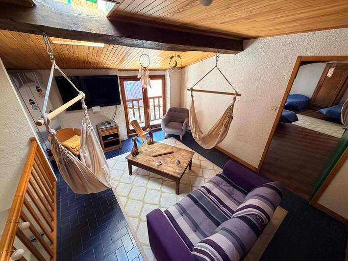 Location de vacances pour 8 personnes à Cerdon (Ain)