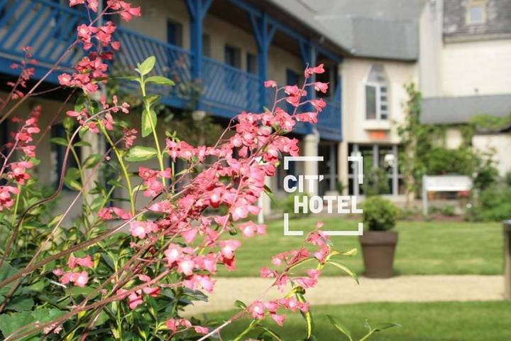 Hôtel pour 2 personnes, avec Terrasse ainsi que Jardin et Vue
