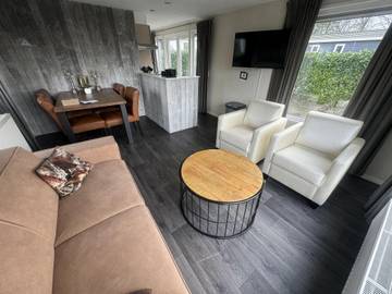 Chalet voor 4 Personen in Susteren, Limburg, Afbeelding 1