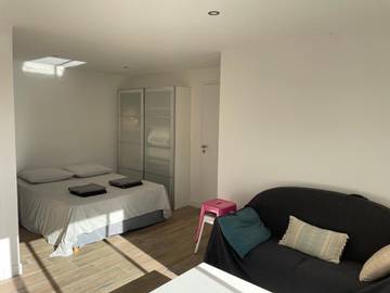 Gîte pour 2 personnes, avec terrasse et jardin à La Fare-les-Oliviers