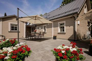 Ferienwohnung für 4 Personen, mit Garten und Terrasse sowie Ausblick in Jurmala