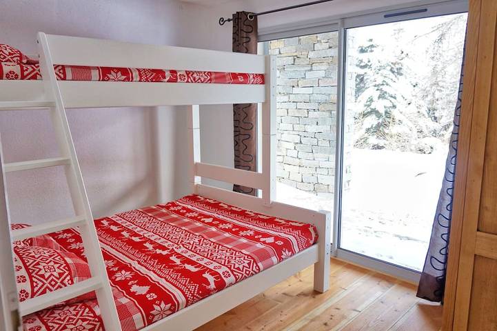 Chalet pour 12 personnes, avec jacuzzi ainsi que jardin et balcon dans La Norma - 2