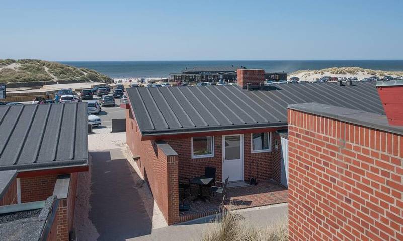 Ferienhaus mit meerblick für 4 Personen, mit Ausblick in Henne Strand