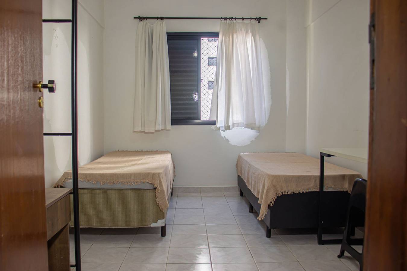 Appartamento intero, Apartamento Pet Friendly c Garagem a 400m da Praia in Vila Caiçara, Praia Grande (San Paolo)