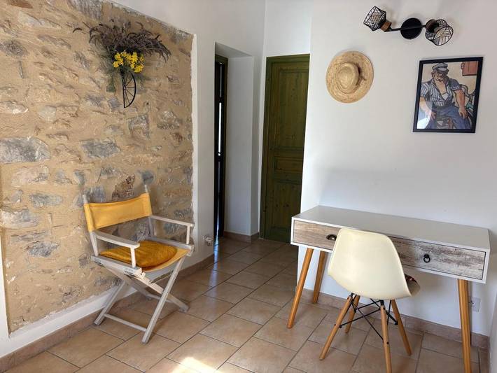 Villa pour 6 personnes, avec piscine ainsi que vue et jardin à Saint-Cyr-sur-Mer - 4