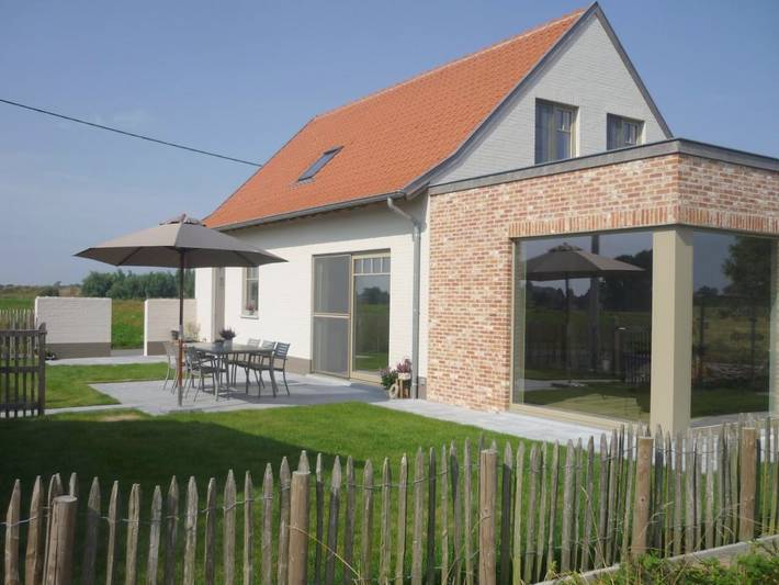Location de vacances pour 6 personnes, avec Terrasse ainsi que Jardin et Vue à Kortemark