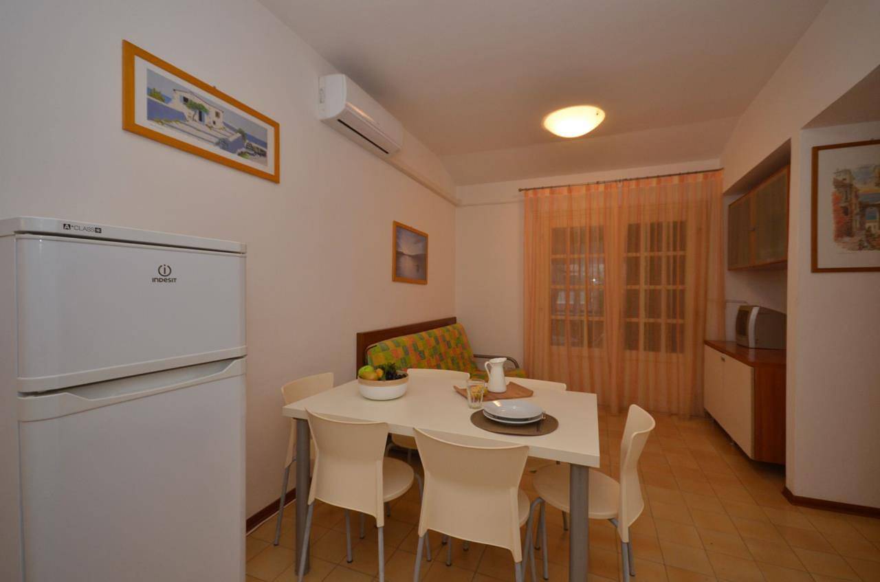 Ganze Wohnung, Residenz Euro Club Dreizimmer-Wohnung Trilo C6 für 6 Personen in Bibione, Venedig Provinz