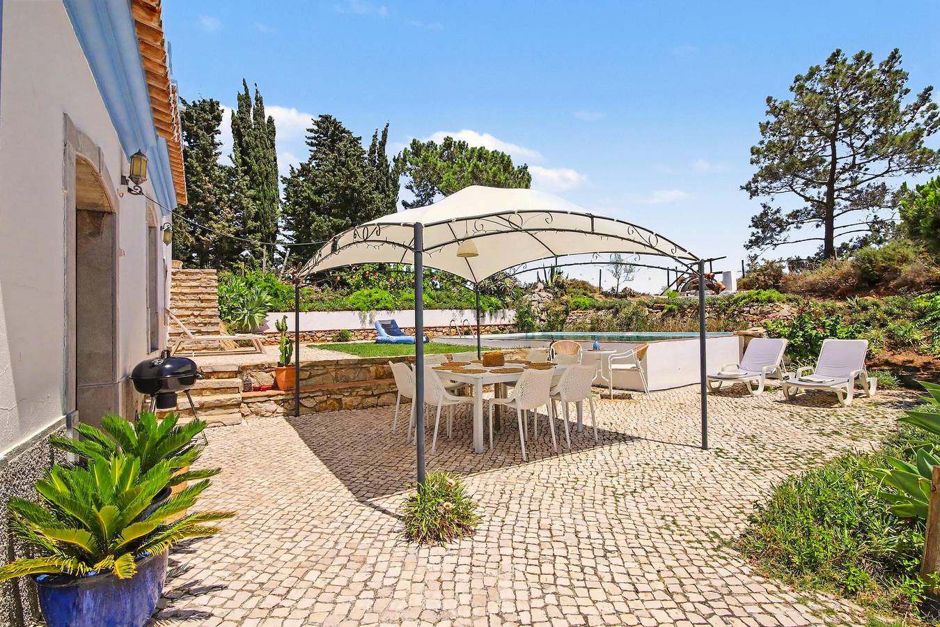 Villa 'Casa do Cerro' com Vista Mar, Piscina Privada e Wi-Fi in Praia do Homem Nu, Ria Formosa