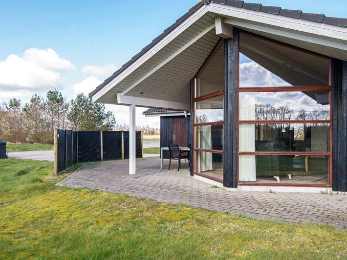 Ferienhaus für 6 Personen, mit Garten und Terrasse sowie Sauna in Kvie Sø