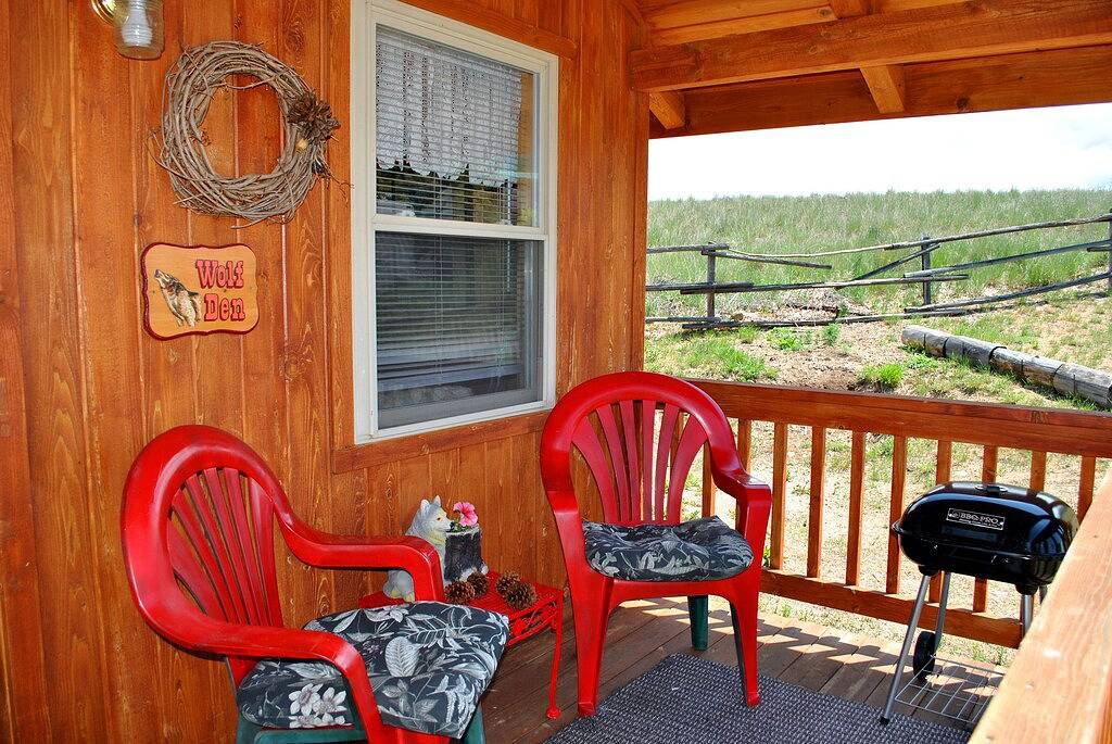 'Wolf Den'-A Perfect Romantic Honeymoon Cabin und eine Sportsman's Paradise Cabin in Ravalli County