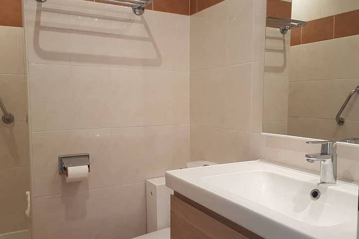 Gîte pour 2 personnes, avec balcon dans Vieux Port (Saint-Raphaël) - 4