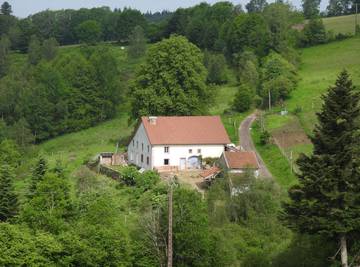 Chambre d’hôte pour 2 personnes, avec jardin à Le Tholy