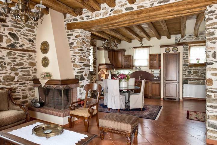 Location de vacances pour 6 personnes, avec vue et terrasse dans (Nea) Vrasna