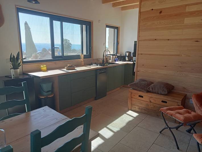 Gîte Les Mésanges – Vue panoramique, terrasse privée, jardin et vue sur le lac in Saint-Étienne-du-Vigan, Haute-Loire