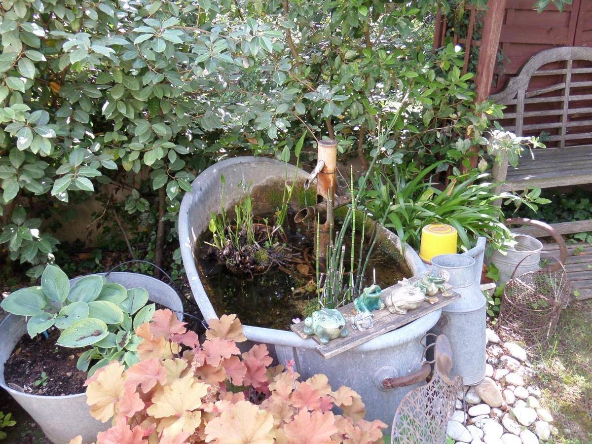 Appartement entier, Studio with Garden in Eyragues, Région d'Arles
