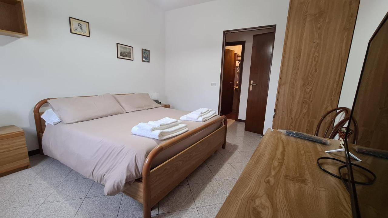 Albergo Meublé Aurora in Edolo (Village), Edolo
