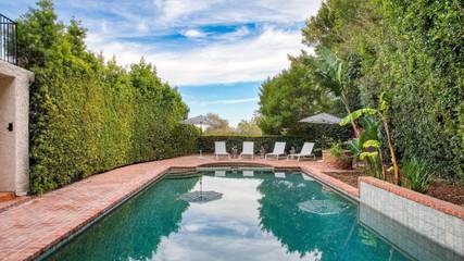 Villa pour 12 personnes, avec balcon ainsi que piscine et jacuzzi à Malibu