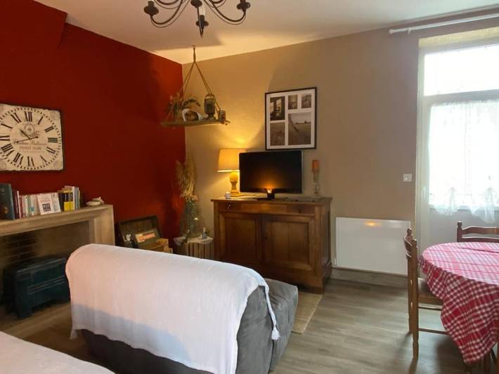 Gîte pour 2 personnes, avec balcon et jardin à Bourbon-l'Archambault - 4