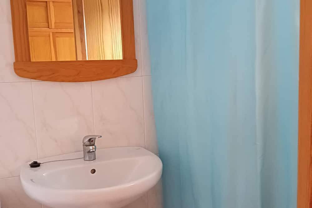 Apartamento entero, Apart. para 2-3 per.con jardin, aire acondi. y wifi.\nbajada De Precio En Julio. in Sant Ferran de Ses Roques, Formentera