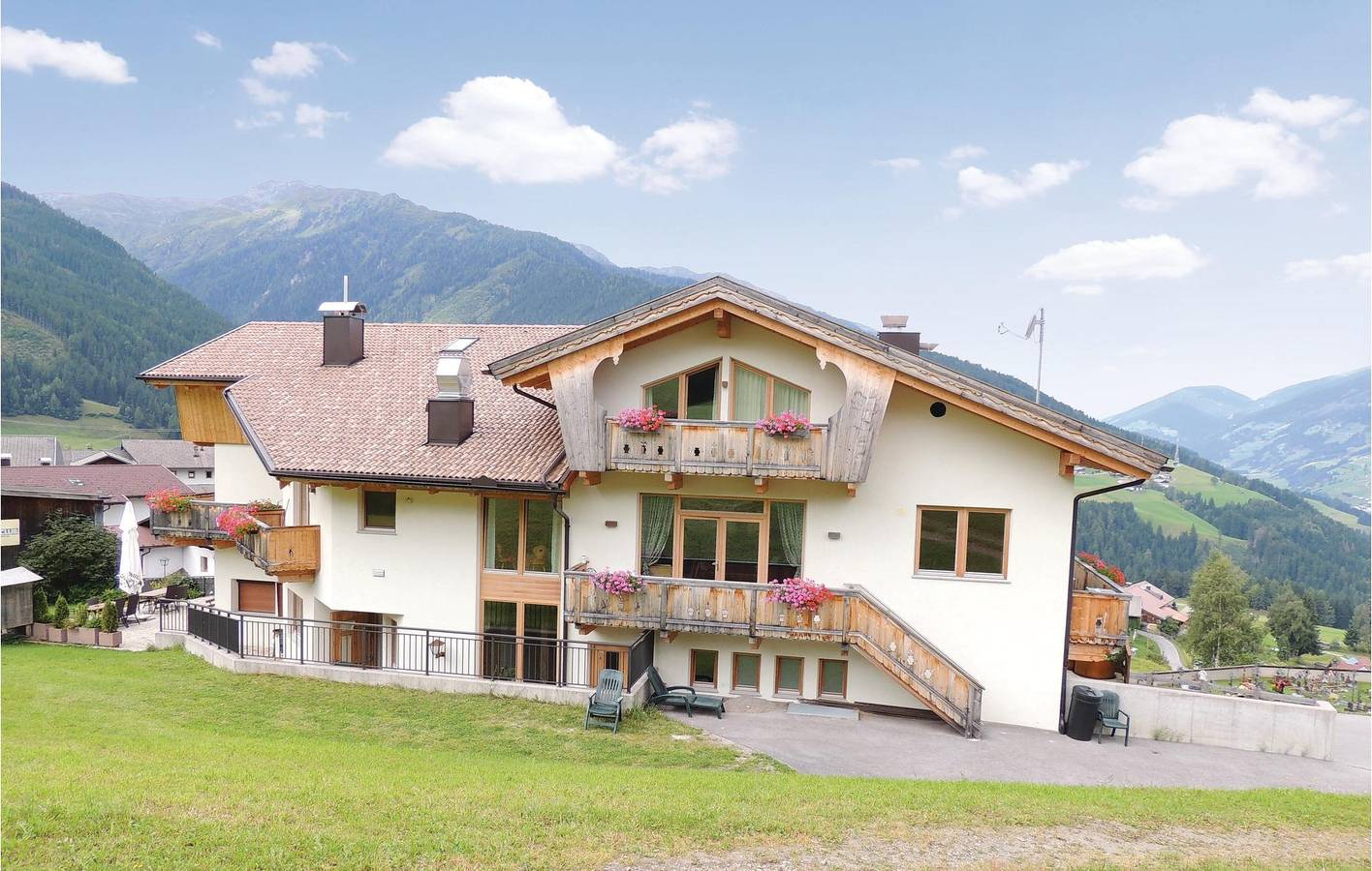 Ganze Ferienwohnung, Wohnung mit Bergblick - Strassen 1.5km in Gailtaler Alpen, Kartitsch